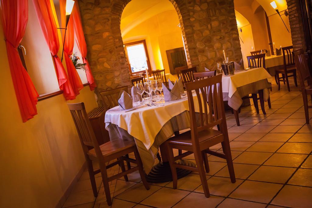 Hotel Alla Corte Dei Bicchi Cavriana Luaran gambar