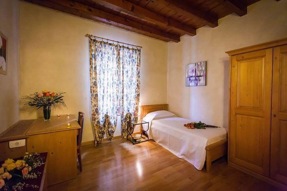 Hotel Alla Corte Dei Bicchi Cavriana Luaran gambar