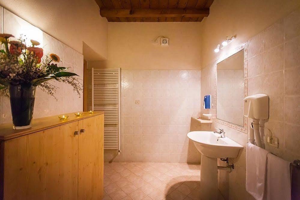 Hotel Alla Corte Dei Bicchi Cavriana Luaran gambar